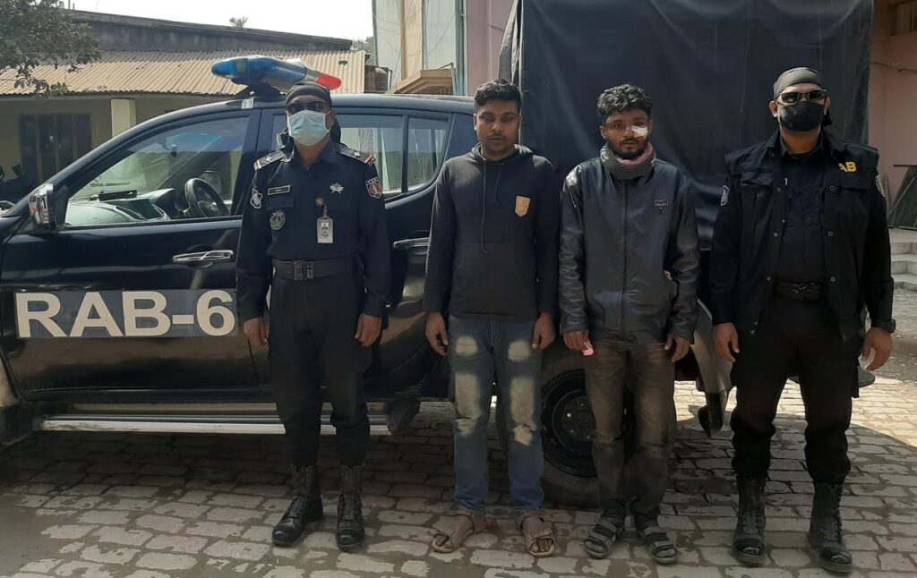 যশোর র্যাবের অভিযানে মাদক সহ দুই মাদক ব্যবসায়ী গ্রেফতার