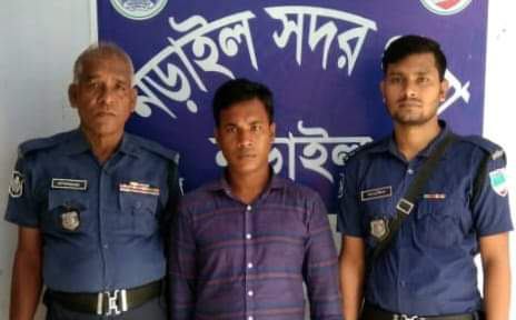 নড়াইলে সদর থানা পুলিশের অভিযানে ৩ বছরের কারাদণ্ডপ্রাপ্ত আসামি গ্রেফতার