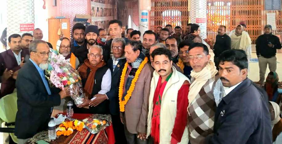 রামসরা ইসকন মন্দিরে নৌকার প্রার্থী আলহাজ্ব এনামুল হক বাবুলের ভক্তদের সাথে শুভেচ্ছা নিনিময়