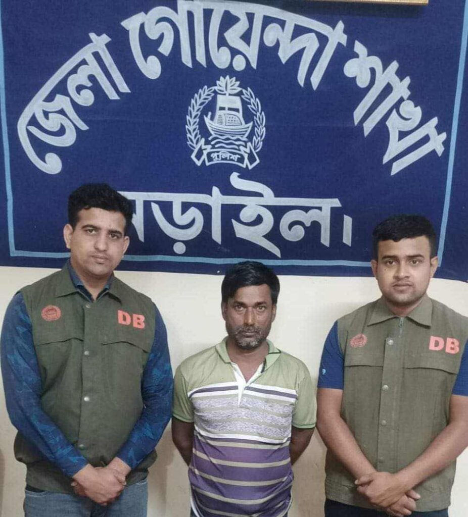 নড়াইলে ১৫০গ্রাম গাঁজা ও ৫০পিস ইয়াবাসহ গ্রেফতার ১