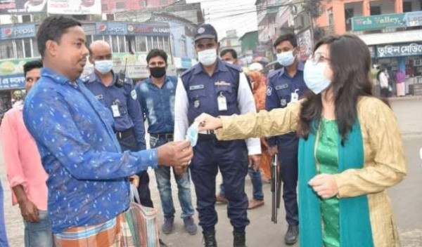 যশোরে করোনাকালে মাস্ক পরা বাধ্যতামূলক করতে অভিযান অব্যাহত