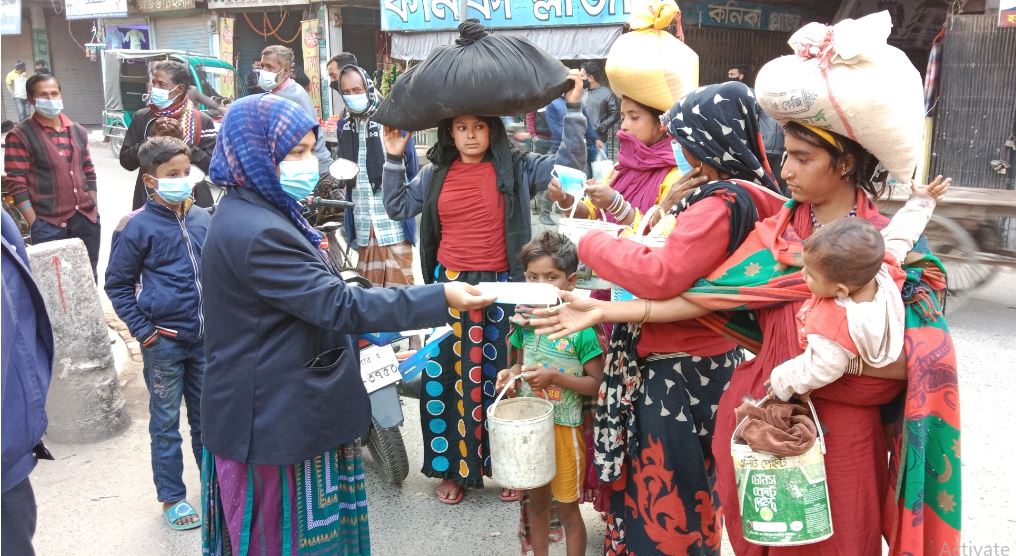 চৌগাছায় মুখে মাস্ক না থাকায় ৭ জনের জরিমানা