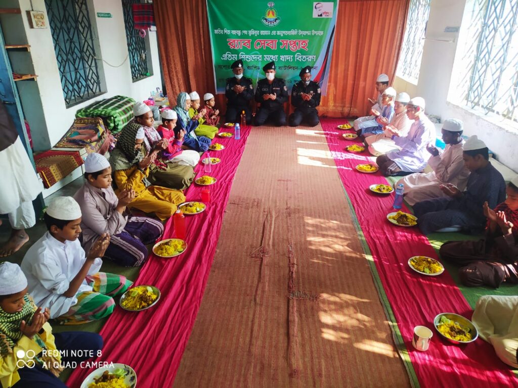 যশোরে জাতির জনক বঙ্গবন্ধুর জন্মশত বার্ষিকী উপলক্ষে র্যাব সেবা সপ্তাহ উদযাপন