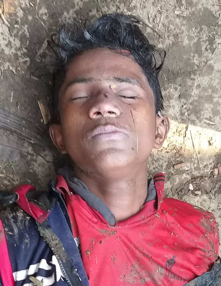 কেশবপুরে নববর্ষের দিনে ভ্যান চালককে গলা কেটে হত্যা