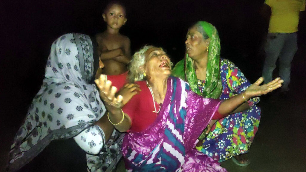 বাড়ি ফেরা হলোনা গ্রাম পুলিশ বকুল শেখের