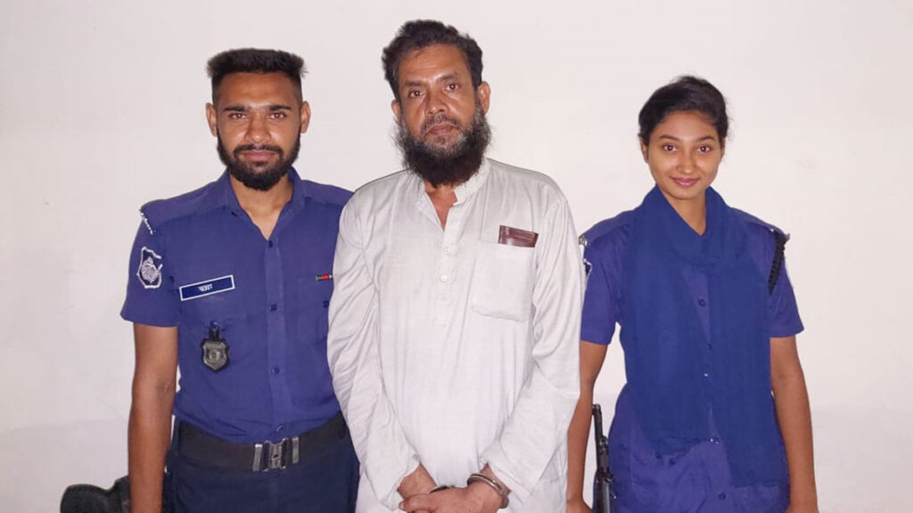 মাদক রাখার দায়ে সাবেক পুলিশ সদস্যকে জেল জরিমানা