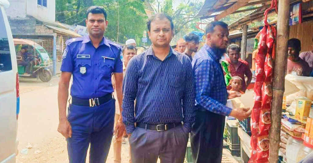 নড়াইলে প্রণব কুমার প্রামাণিক এর নেতৃত্বে অভিযান তিন প্রতিষ্ঠানকে সাড়ে ২২ হাজার টাকা জরিমানা