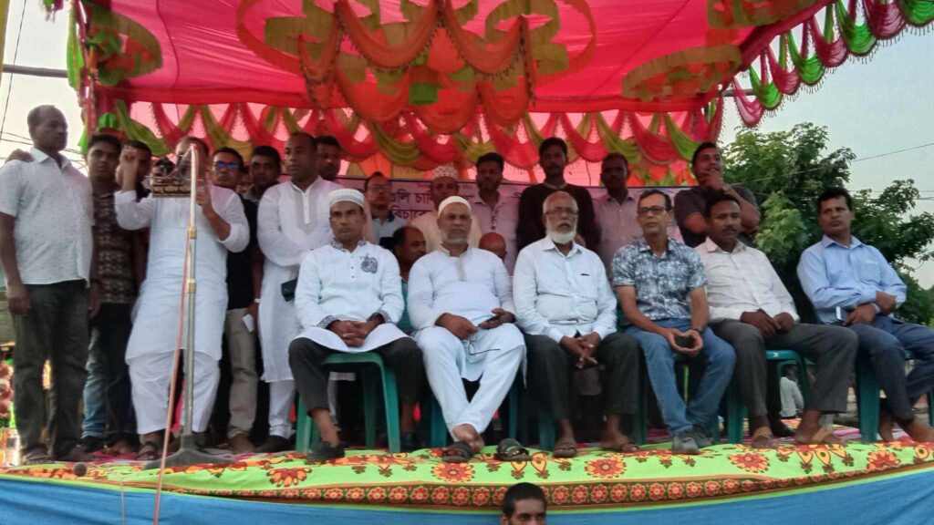 চৌগাছায় বিএনপির দ্বিতীয় দিনে অবস্থান কর্মসূচী পালন