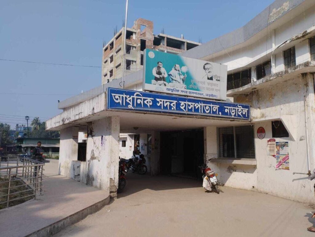 নড়াইলে বিয়ের প্রস্তাবে রাজি না হয় নারীকে কুপিয়ে যখম