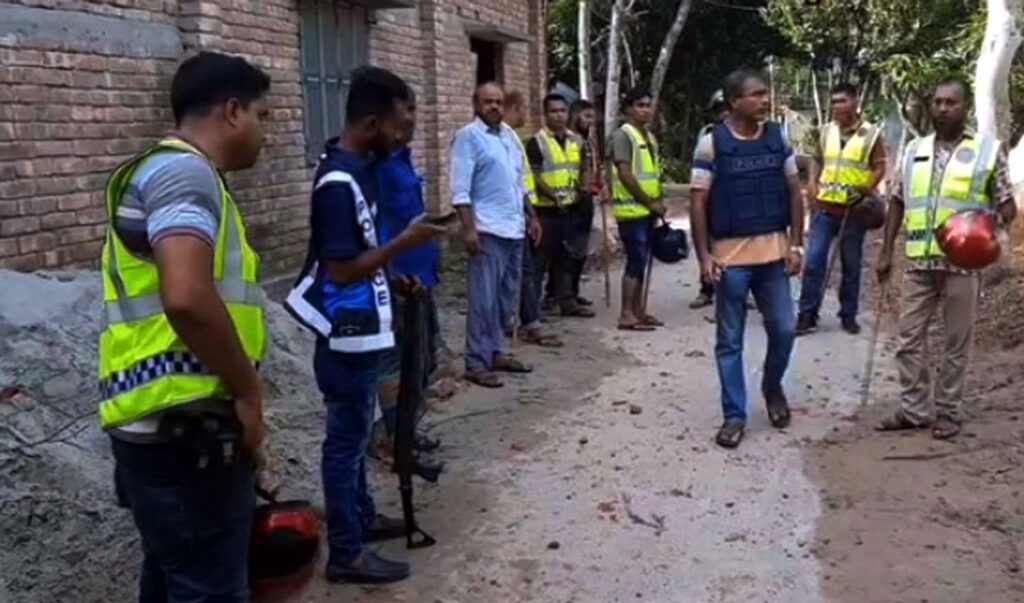 নড়াইলের কালিয়ায় দু’পক্ষের সংঘর্ষ,আহত-২০