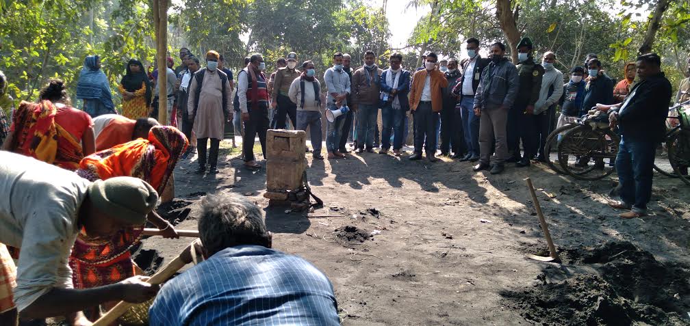 অভয়নগরে উপজেলা নির্বাহী কমর্কর্তার উদ্যোগে অবৈধ দখলদার উচ্ছেদ