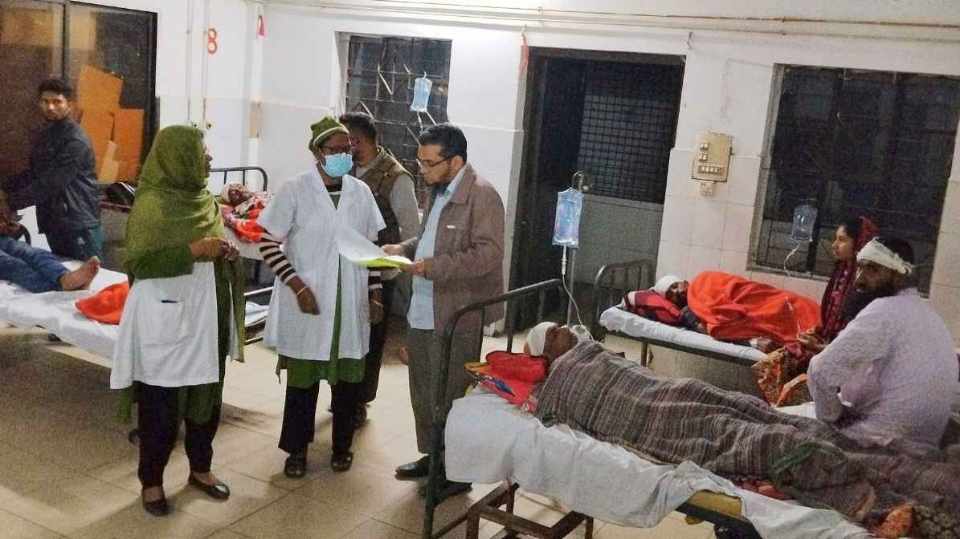 নড়াইলে ধানের শীষ ও কলস প্রতীক সমর্থকদের মধ্যে সংঘর্ষ, আহত ১৪